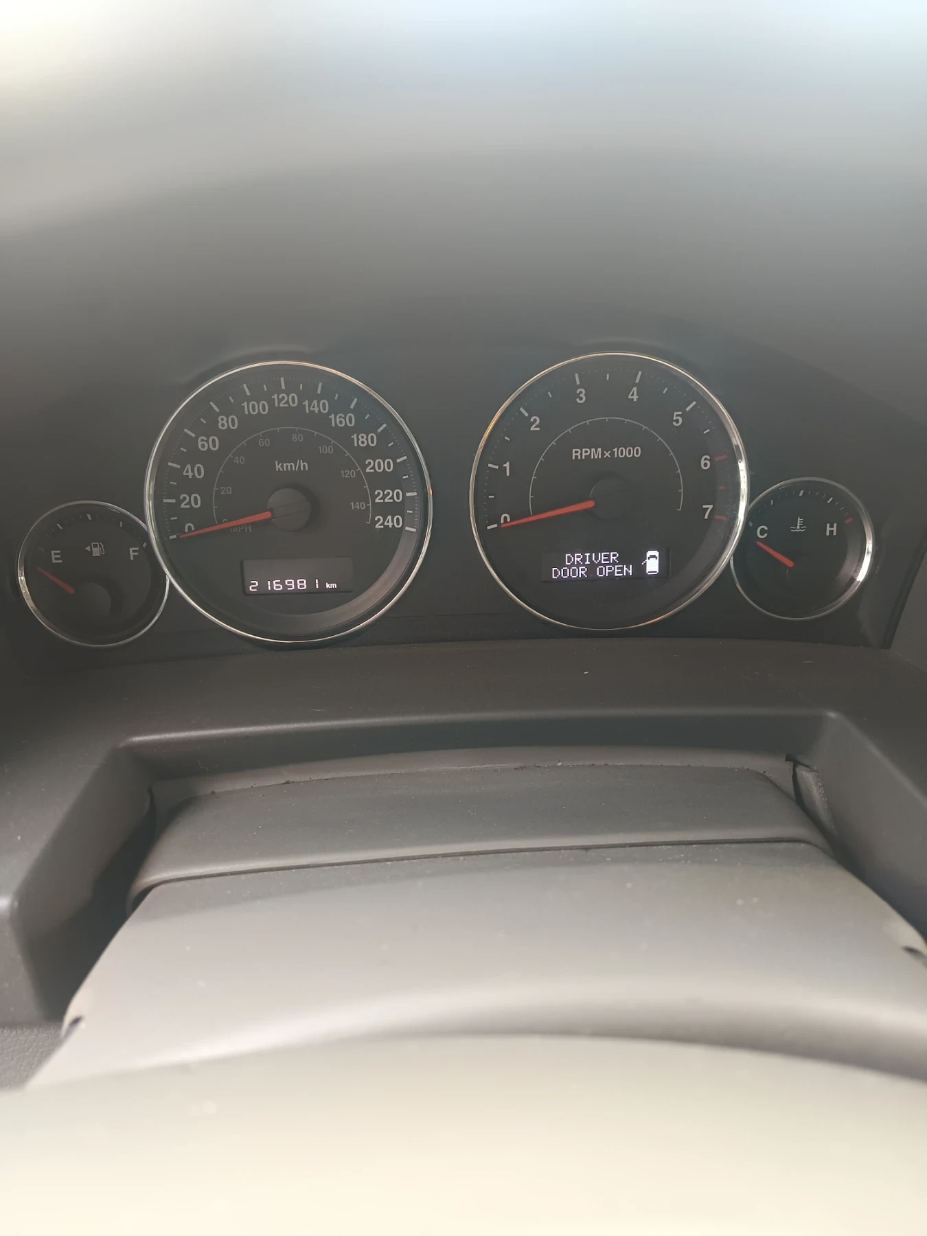 Jeep Commander ������ | Mobile.bg � ����������� 6