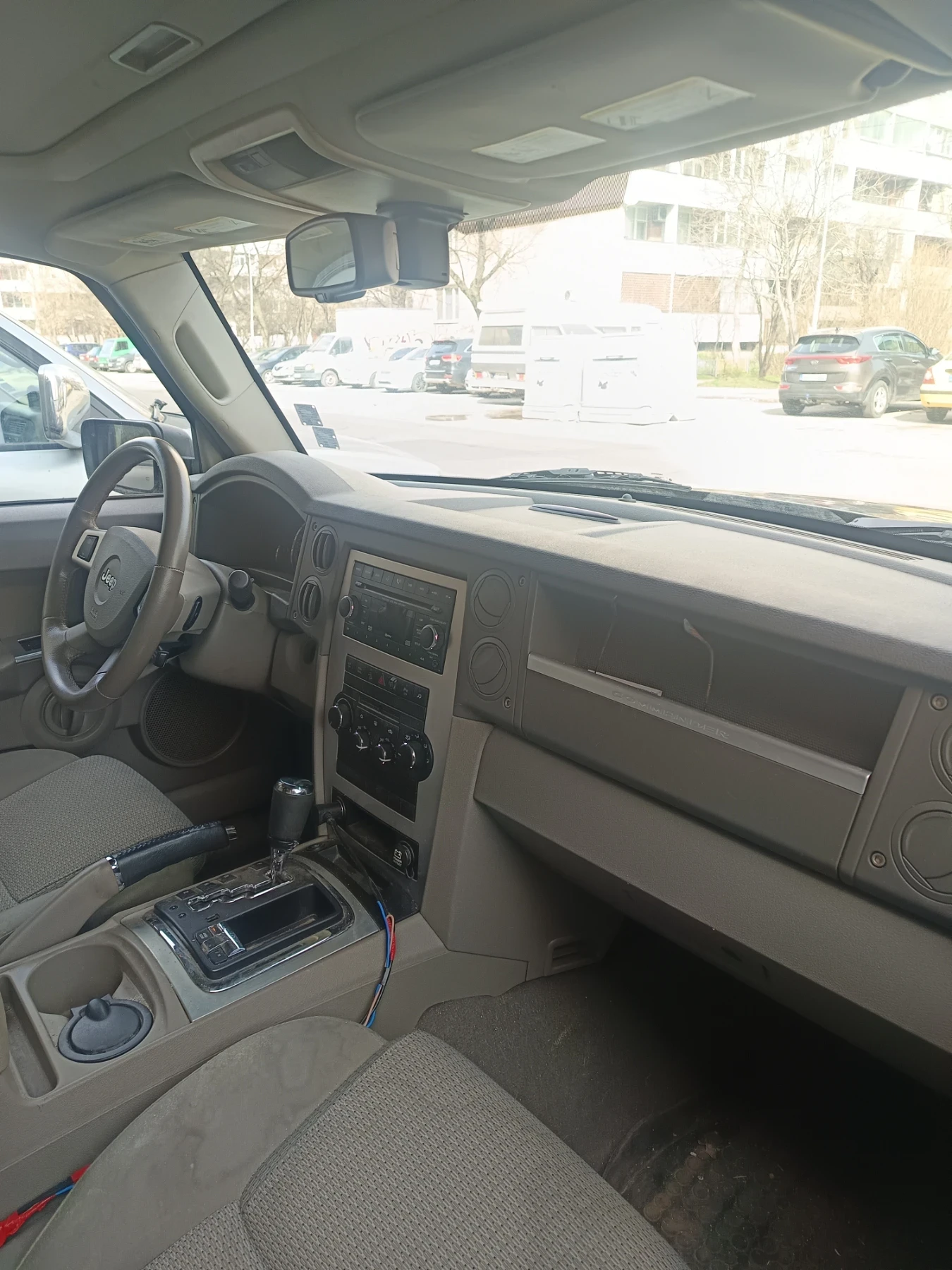 Jeep Commander ������ | Mobile.bg � ����������� 10