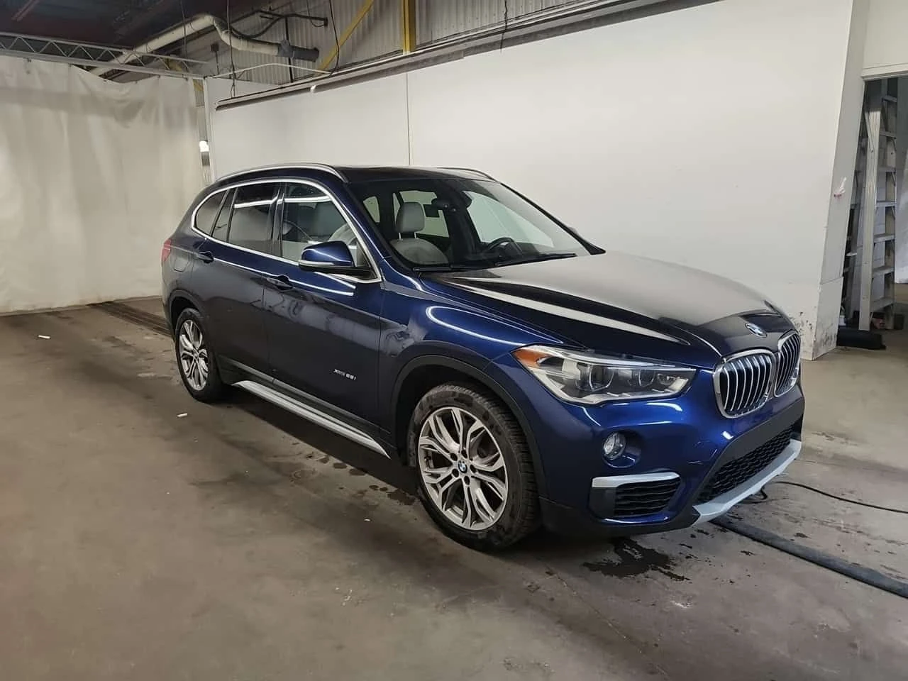 BMW X1 * XDRIVE28I * CARFAX * ПАНОРАМА * 2 КЛЮЧА * , снимка 2 - Автомобили и джипове - 54034031