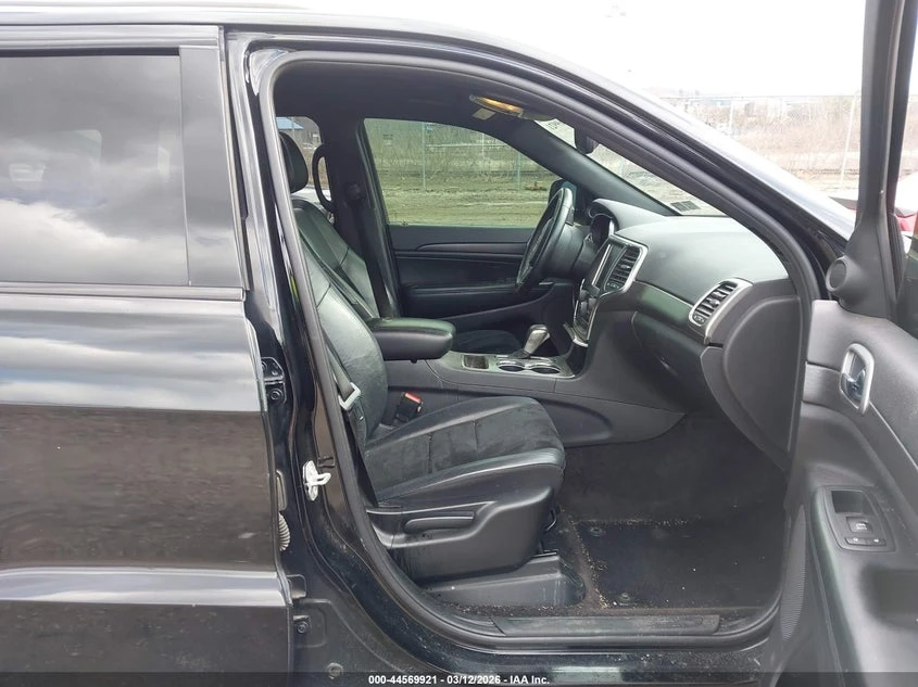 Jeep Grand cherokee 3.6l Altitude 4X4, снимка 5 - Автомобили и джипове - 54072141