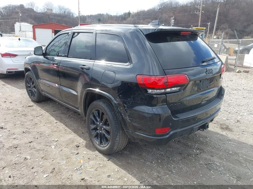 Jeep Grand cherokee 3.6l Altitude 4X4, снимка 3 - Автомобили и джипове - 54072141