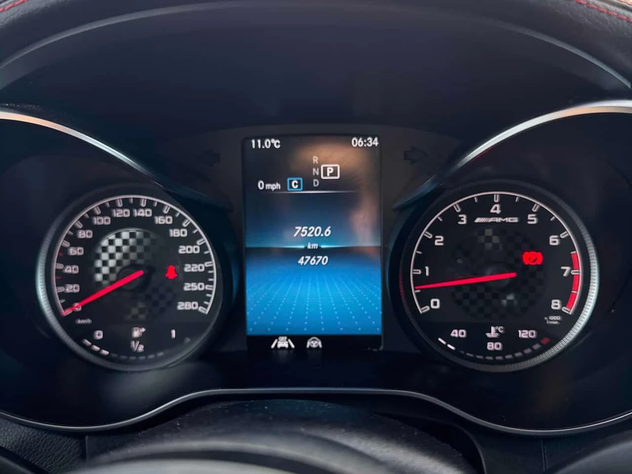 Mercedes-Benz GLC 43 AMG ДИСТРОНИК * 360 * PANO * ПОДГРЕВИ * CARFAX, снимка 8 - Автомобили и джипове - 54480203