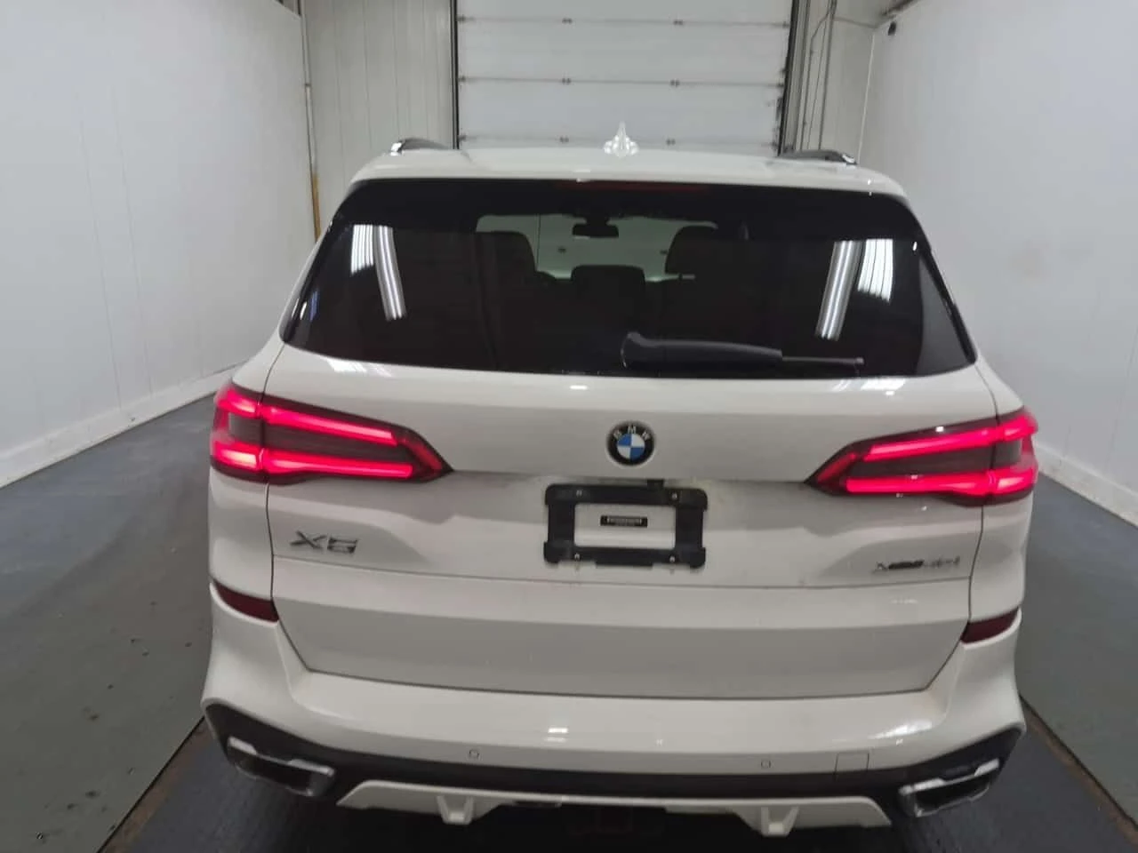 BMW X5 M-pkg* HUD* Harman/Kardon* 360* CarPlay, снимка 17 - Автомобили и джипове - 54611834