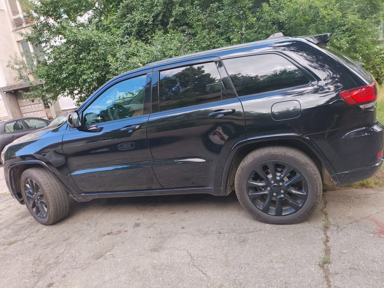 Jeep Grand cherokee Altitude, снимка 2 - Автомобили и джипове - 55493096