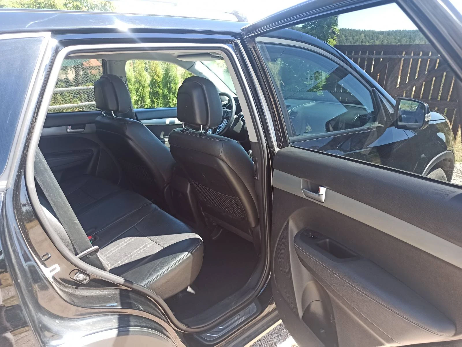 Kia Sorento, снимка 7 - Автомобили и джипове - 55750366