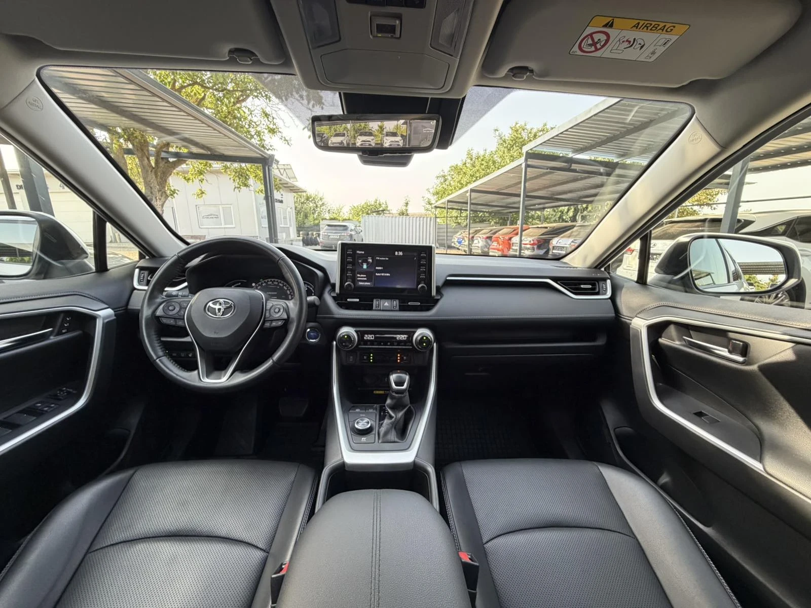 Toyota Rav4 /Facelift/4x4/Executive/360Camera/В гаранция , снимка 11 - Автомобили и джипове - 55839234