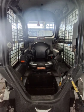 Мини челни товарачи Bobcat Т66, снимка 8