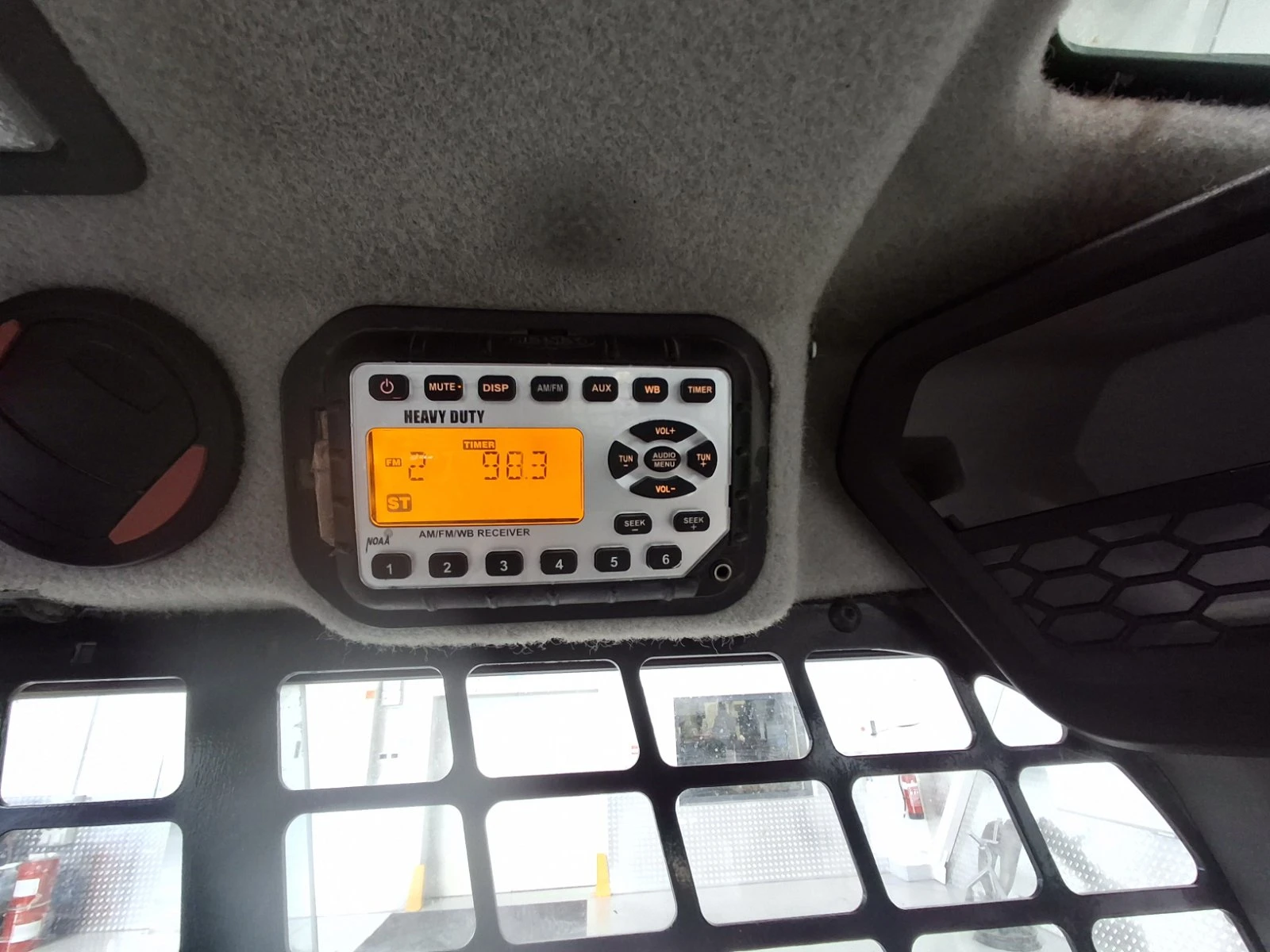 Мини челни товарачи Bobcat Т66, снимка 2 - Индустриална техника - 53813488