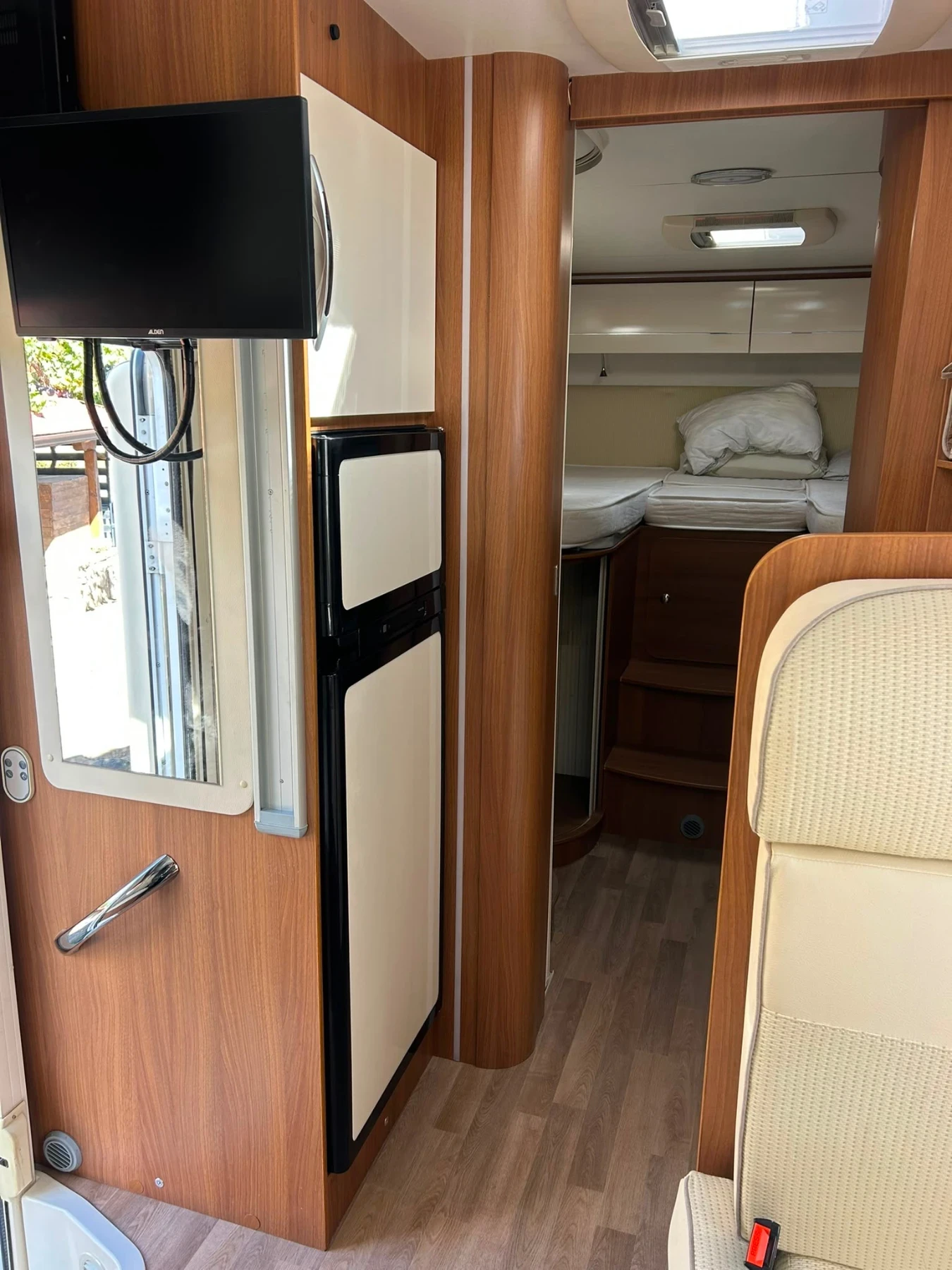 Кемпер Fiat Ducato, снимка 16 - Каравани и кемпери - 56247722