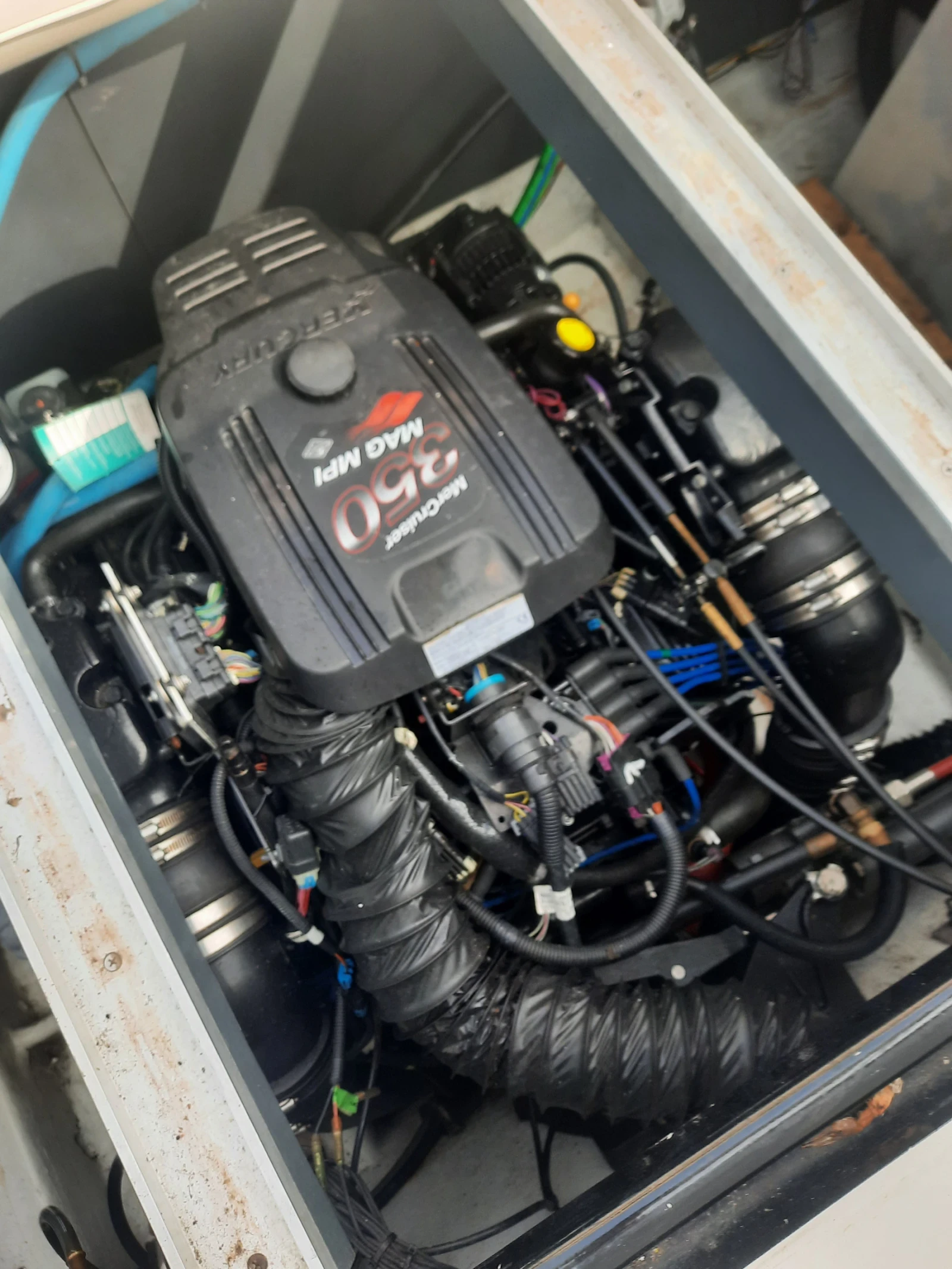 ������� ���� Chris Craft 252 Crowne | Mobile.bg � ����������� 11