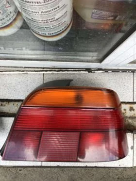 ОРИГИНАЛЕН СТОП BMW 5 E39 С ЖЪЛТ МИГАЧ RH , снимка 1