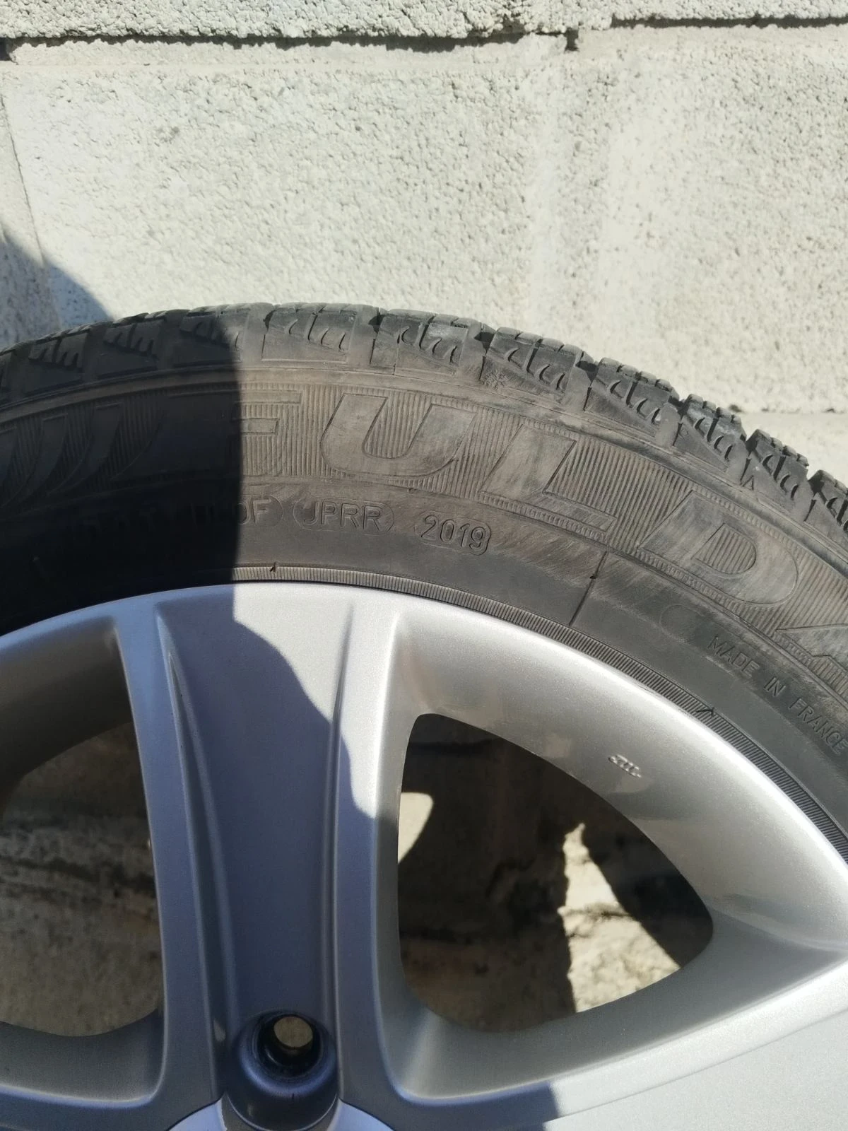 ���� � ������ 205/55R16 �� Mazda | Mobile.bg � ����������� 3