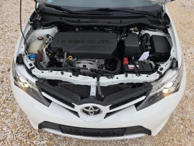 Toyota Auris 1.33 VVTI В Гаранция от Тойота, снимка 14