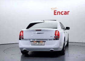 Chrysler 300c 3.6 - 17362 лв. / 8877.05 € - 49788221 4