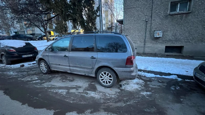 VW Sharan, снимка 3 - Автомобили и джипове - 49248658