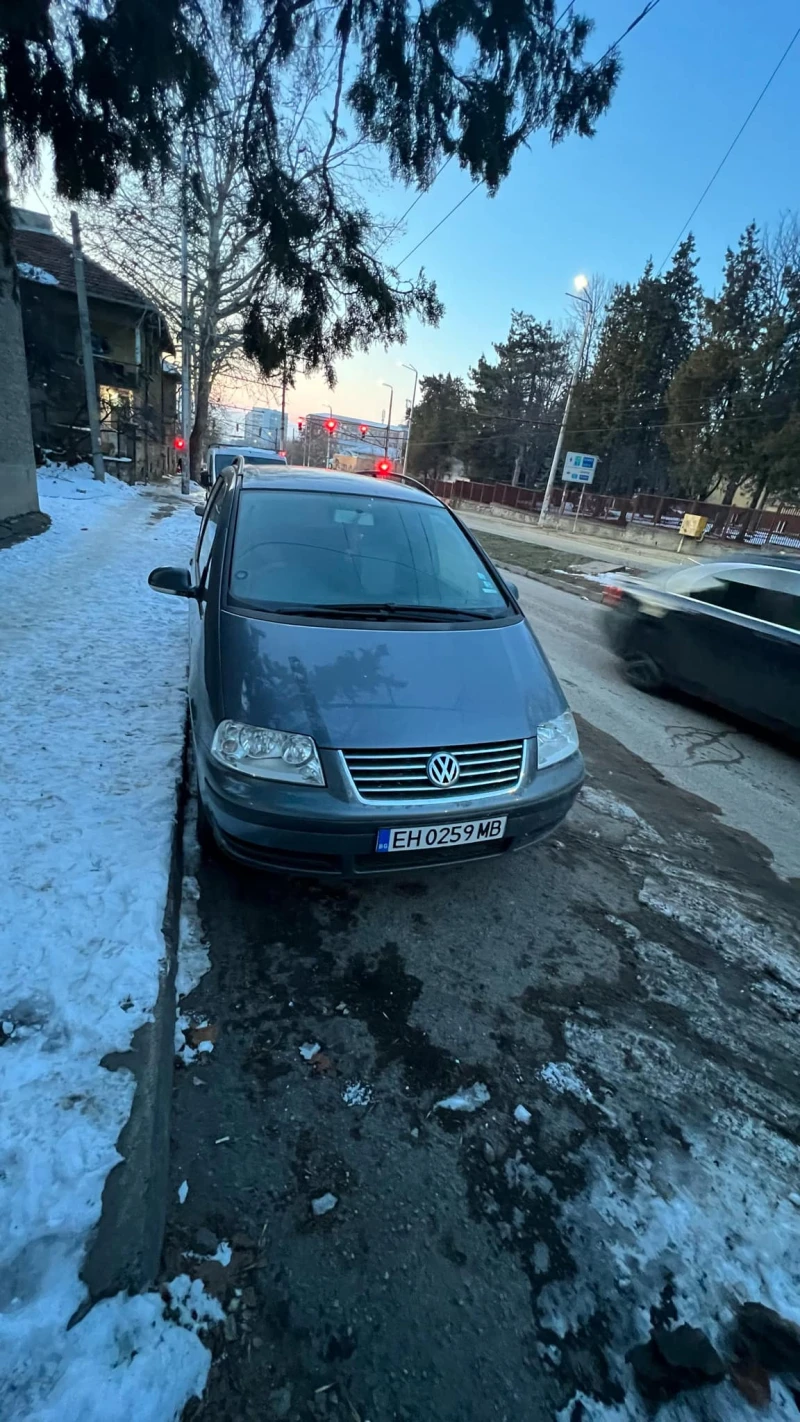 VW Sharan, снимка 4 - Автомобили и джипове - 49248658