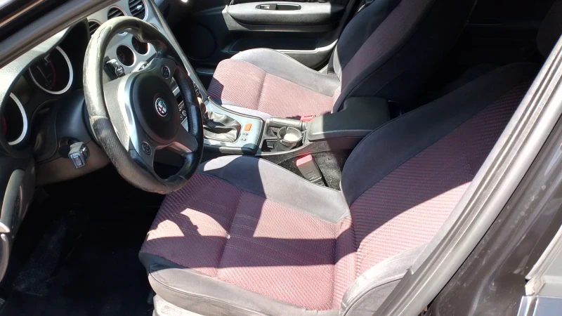 Alfa Romeo 159 sportwagon 1.9jtdm , снимка 8 - Автомобили и джипове - 51949406