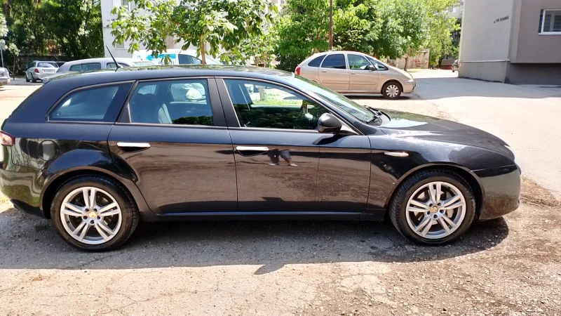 Alfa Romeo 159 sportwagon 1.9jtdm , снимка 3 - Автомобили и джипове - 51949406