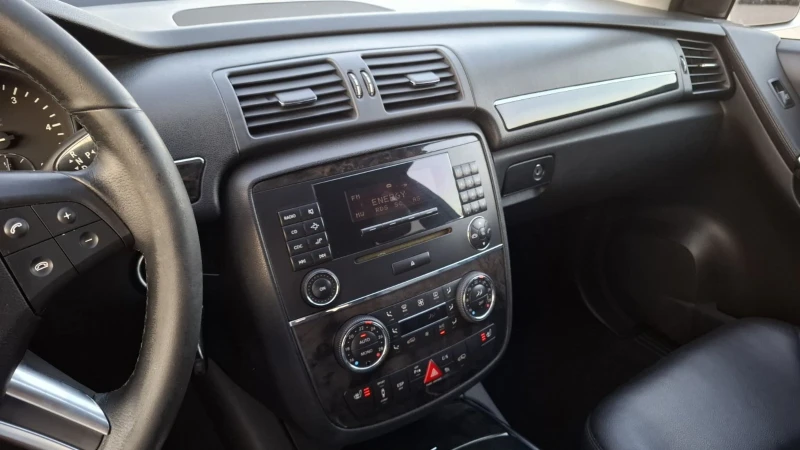 Mercedes-Benz R 280 AMG/LONG/7Местен/NOV VNOS GERMANY, снимка 12 - Автомобили и джипове - 50800476