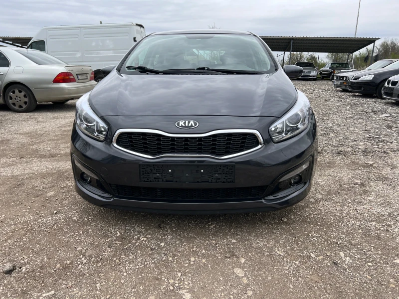 Kia Ceed 1.6 CRDI 110к.с, снимка 3 - Автомобили и джипове - 52243917