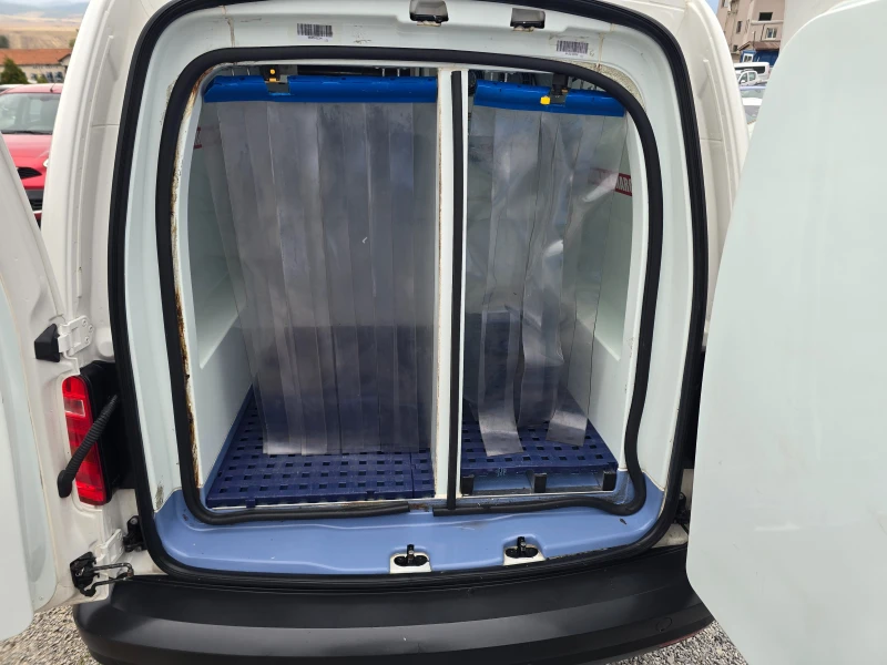 VW Caddy 2.0TDI-102K.C-MAXI-HLADILEN-FRIGO, снимка 12 - Автомобили и джипове - 51849128