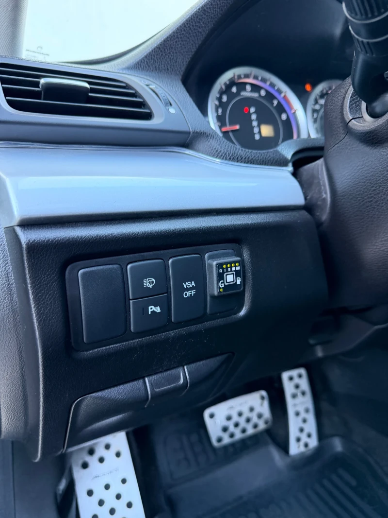 Honda Accord 2.4i с ГАЗ, снимка 9 - Автомобили и джипове - 52130326