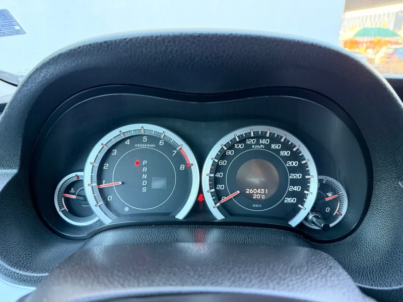 Honda Accord 2.4i с ГАЗ, снимка 10 - Автомобили и джипове - 52130326