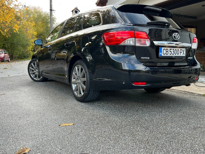 Toyota Avensis 2.2 D4D 150 hp, снимка 16 - Автомобили и джипове - 52251197