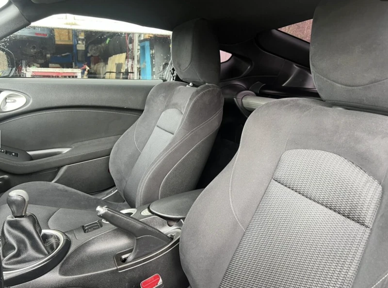 Nissan 370Z Ръчка * АВТОКРЕДИТ* , снимка 10 - Автомобили и джипове - 52749414