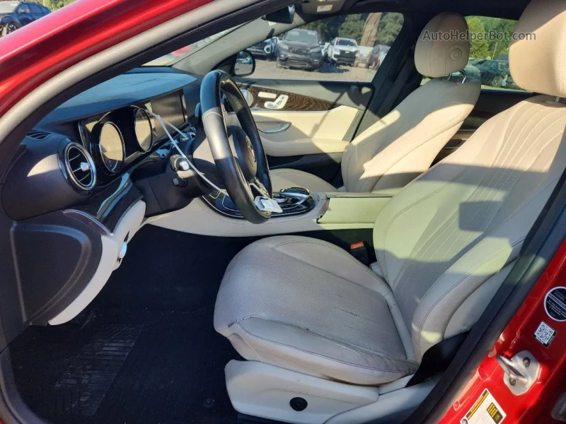 Mercedes-Benz E 300 AMG* BURMESTER* 4MATIC, снимка 8 - Автомобили и джипове - 52724786