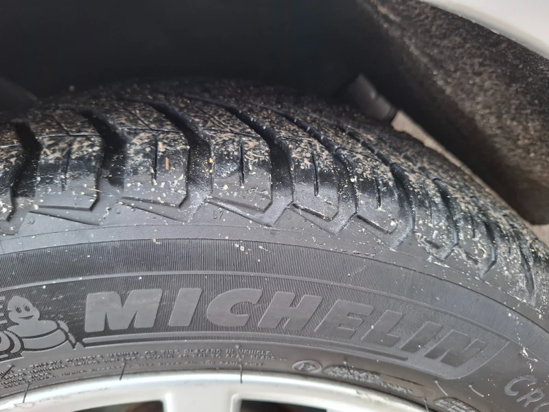 VW Passat 2.0tdi Navi, снимка 12 - Автомобили и джипове - 53392680