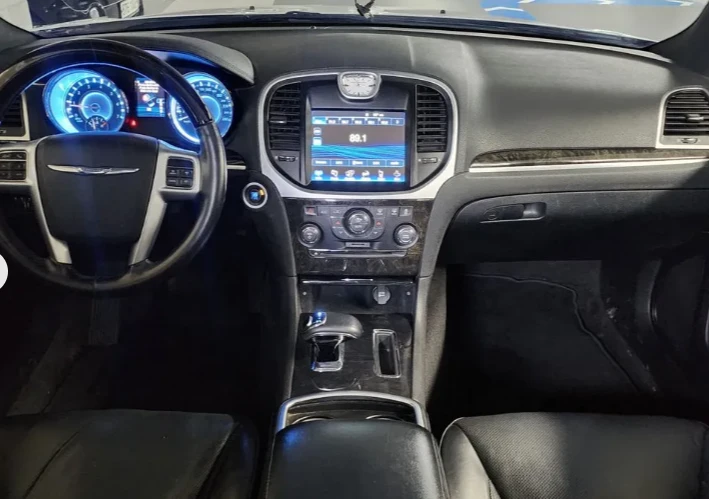 Chrysler 300c 3.6 - изображение 7