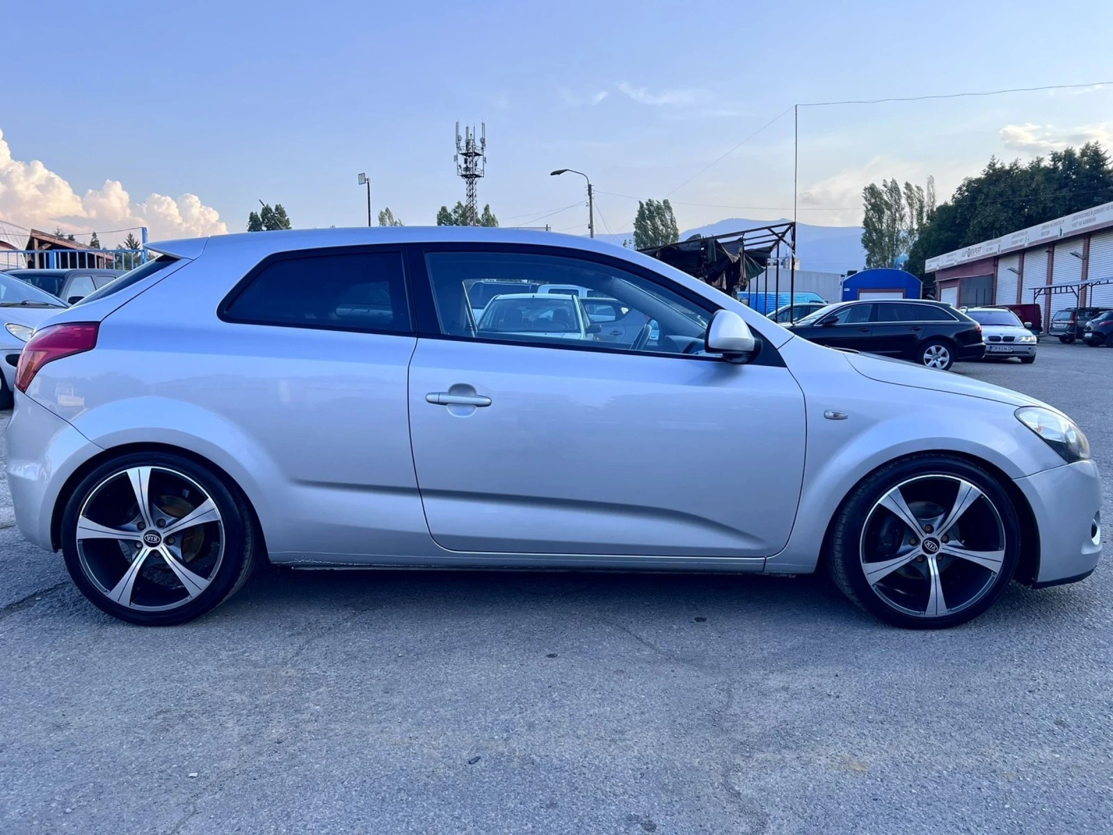 Kia Pro ceed 2.0i БЕНЗИН  - изображение 8