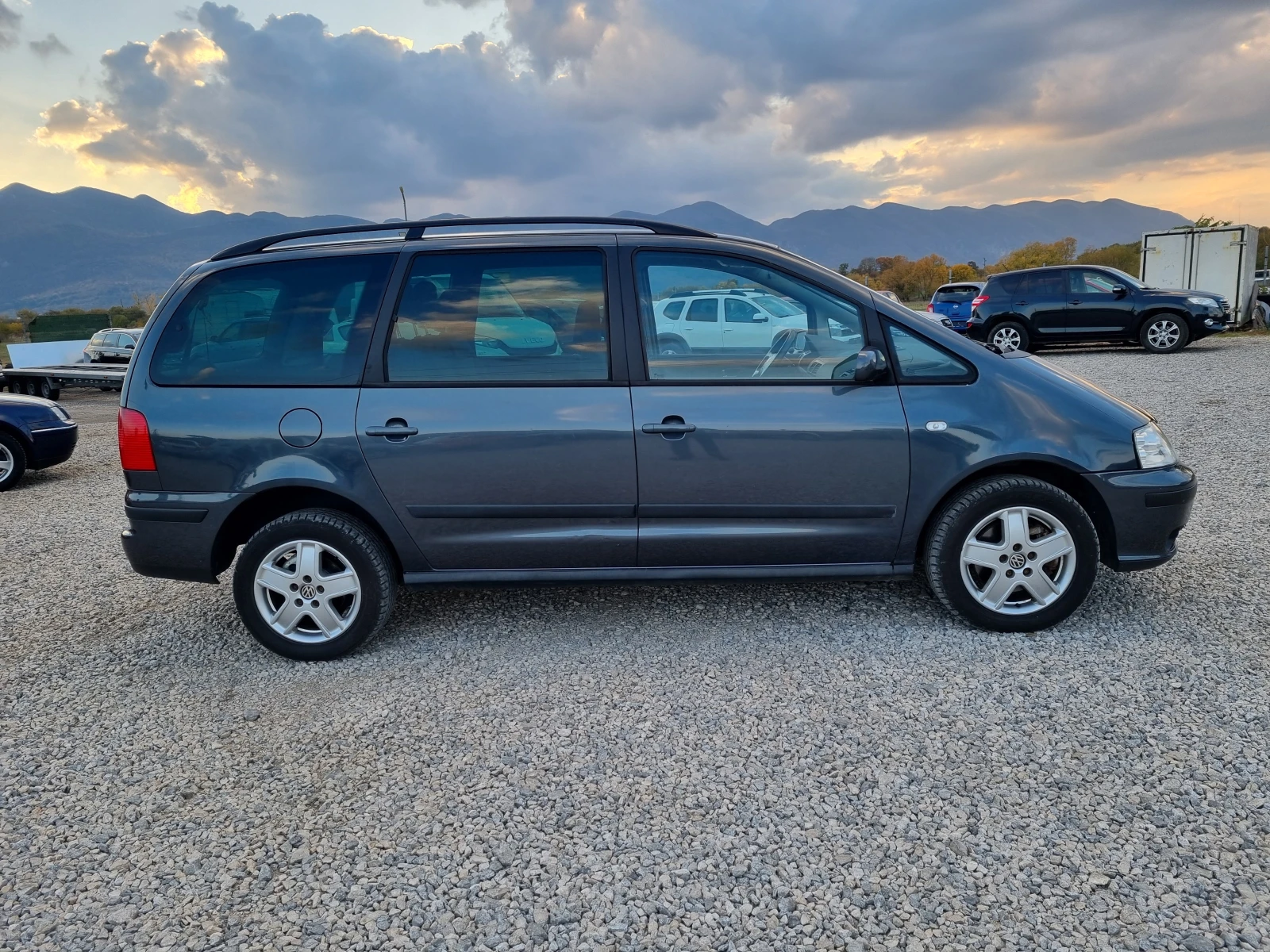 Seat Alhambra 2.0TDI-140PS-7MESTA - изображение 4