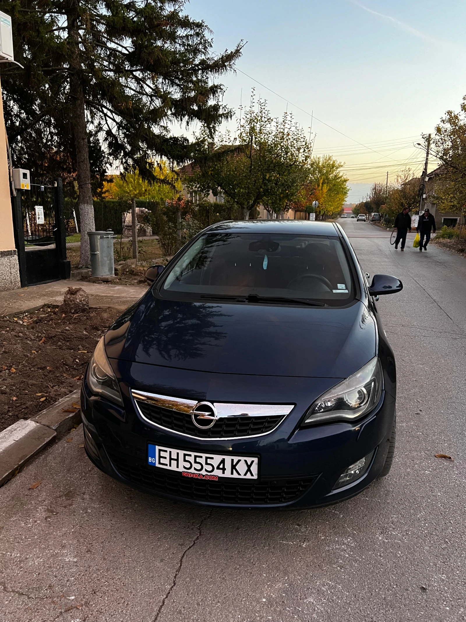 Opel Astra J Cosmo - изображение 2