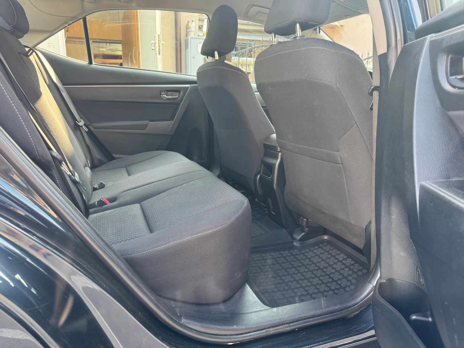 Toyota Corolla  - изображение 2