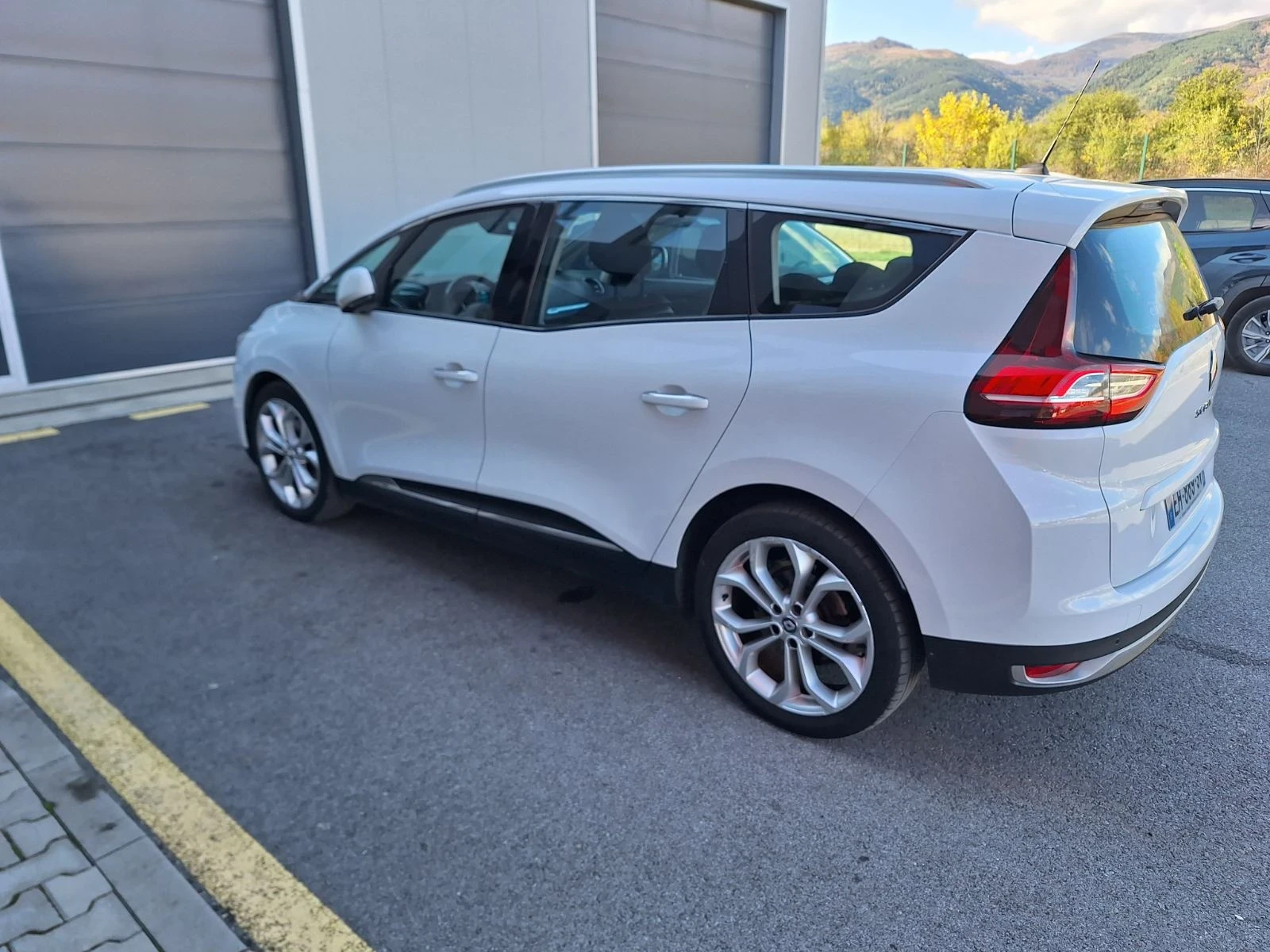 Renault Grand scenic  - изображение 4