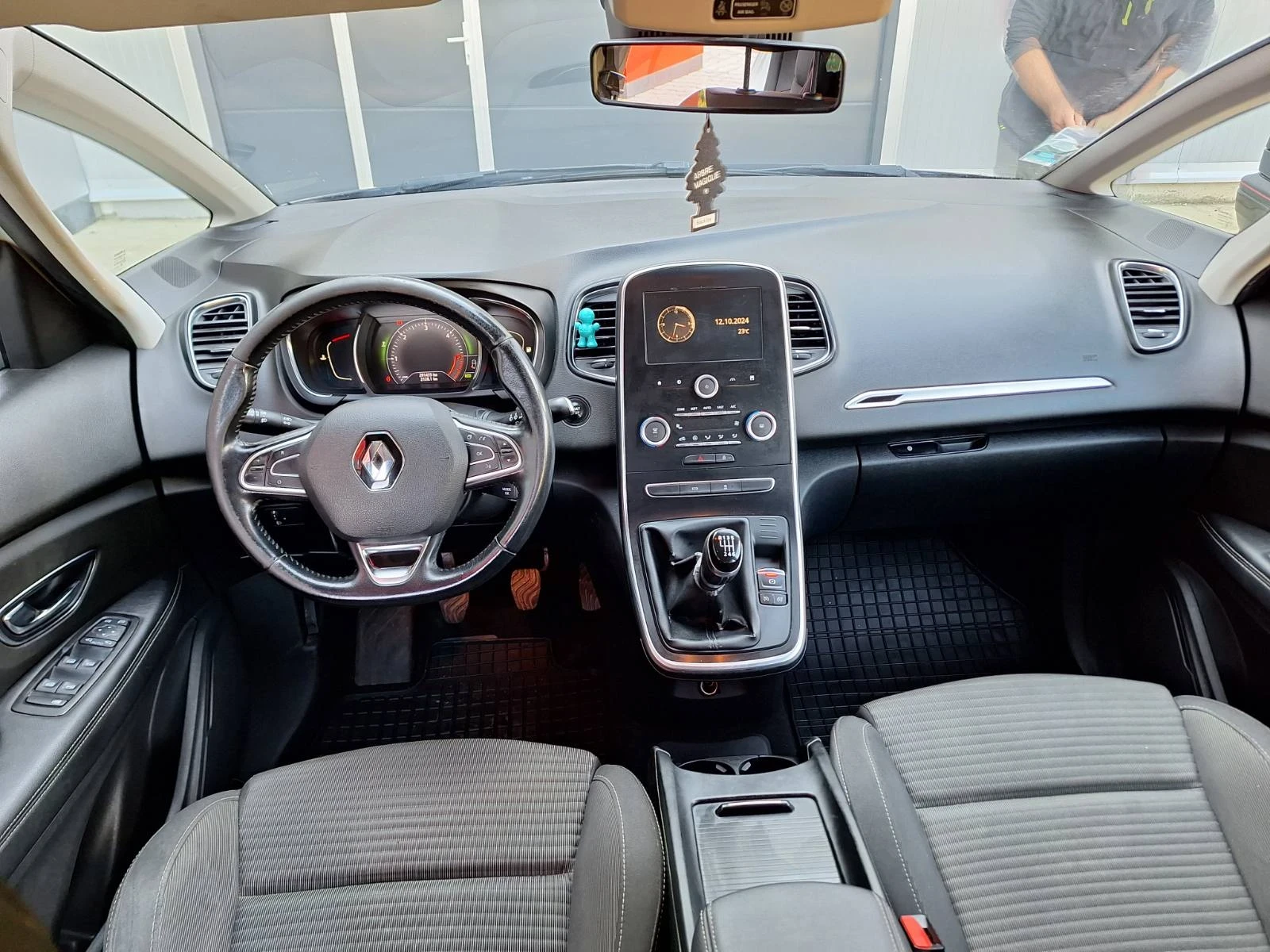 Renault Grand scenic  - изображение 10