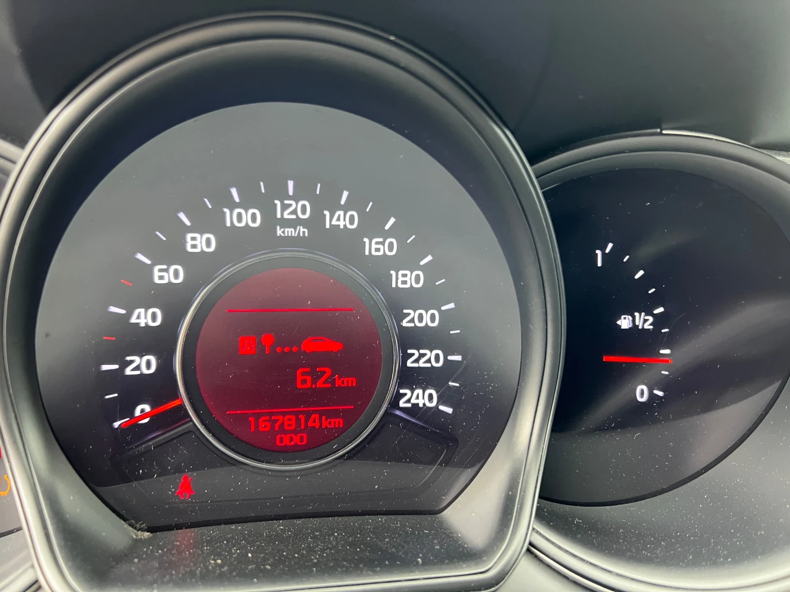 Kia Ceed 1.6 CRDI 110. | Mobile.bg   13