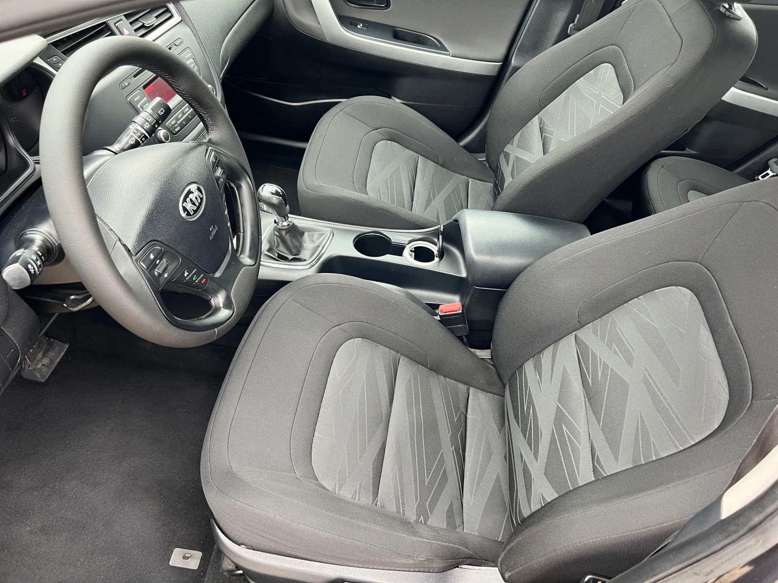 Kia Ceed 1.6 CRDI 110. | Mobile.bg   11