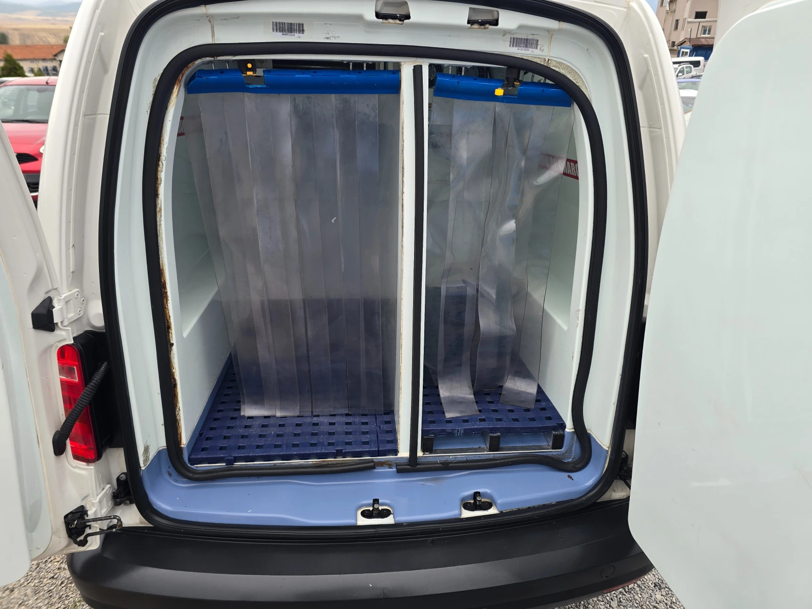 VW Caddy 2.0TDI-102K.C-MAXI-HLADILEN-FRIGO | Mobile.bg   12