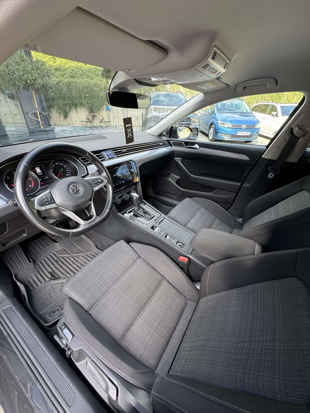 VW Passat  - изображение 10
