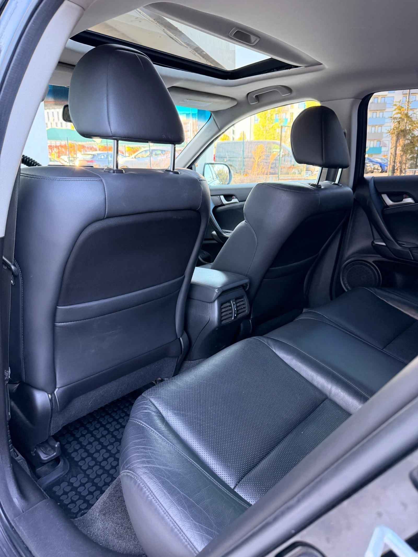 Honda Accord 2.4i с ГАЗ - изображение 6