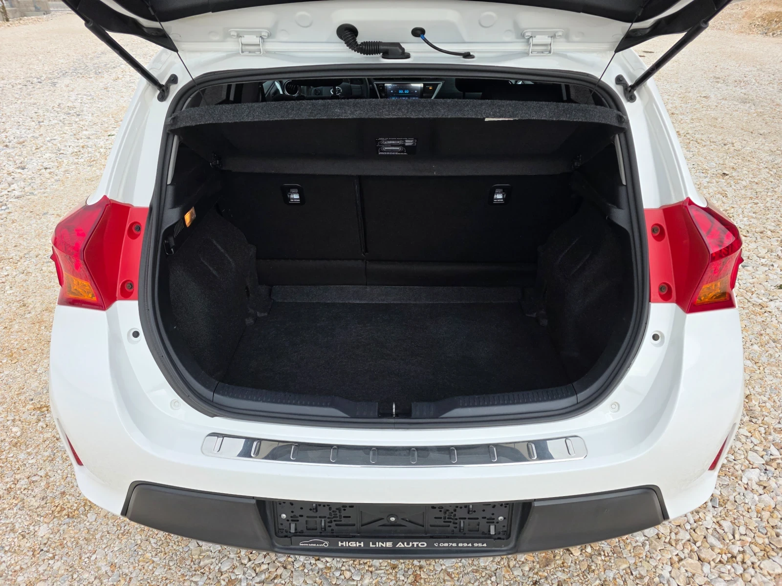 Toyota Auris 1.33 VVTI � �������� �� ������ | Mobile.bg � ����������� 10