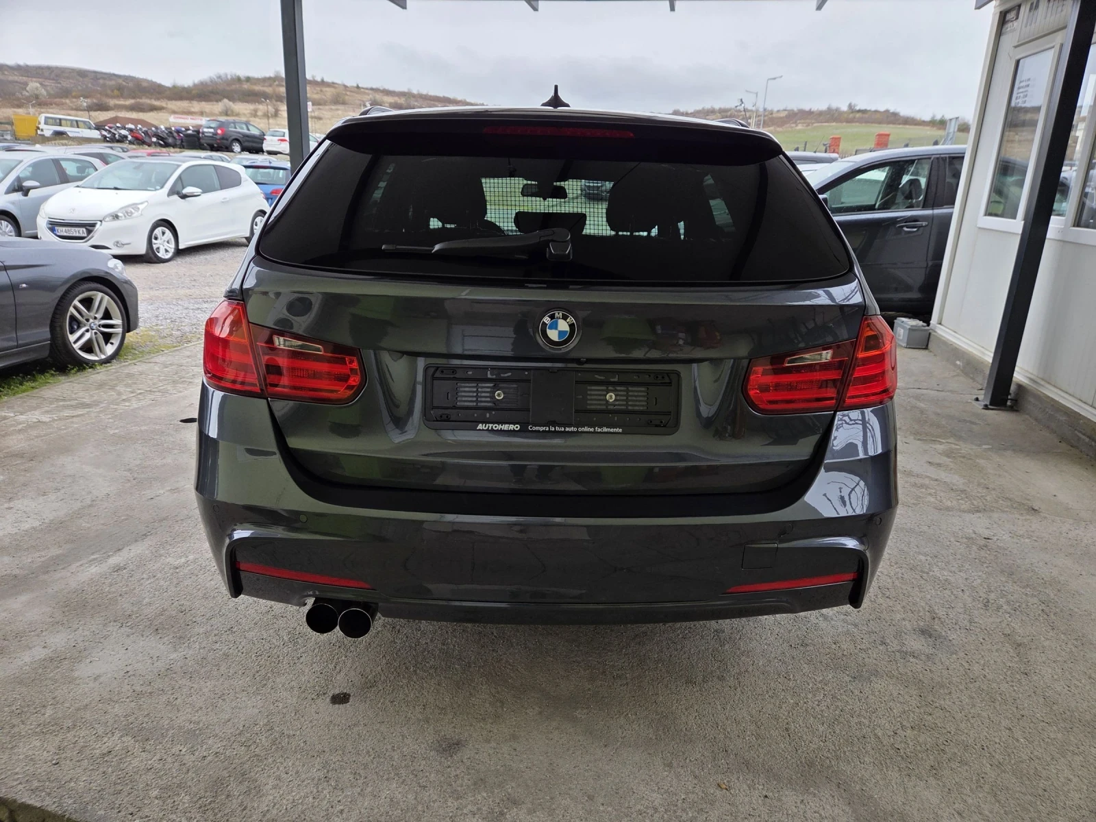 BMW 318 M SPORT / ПАНОРАМА / ТОП СЪСТОЯНИЕ, снимка 4 - Автомобили и джипове - 54070566