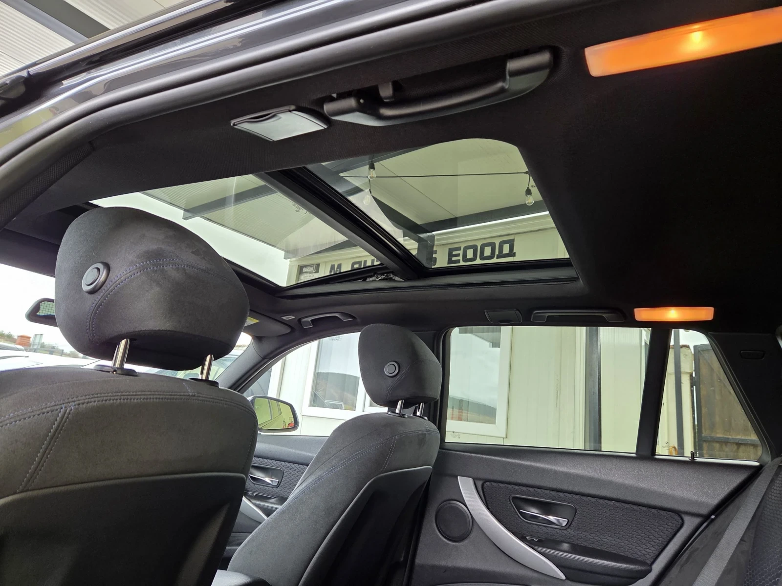 BMW 318 M SPORT / ПАНОРАМА / ТОП СЪСТОЯНИЕ, снимка 13 - Автомобили и джипове - 54070566