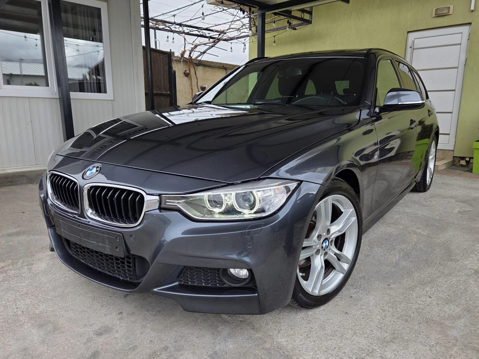 BMW 318 M SPORT / ПАНОРАМА / ТОП СЪСТОЯНИЕ