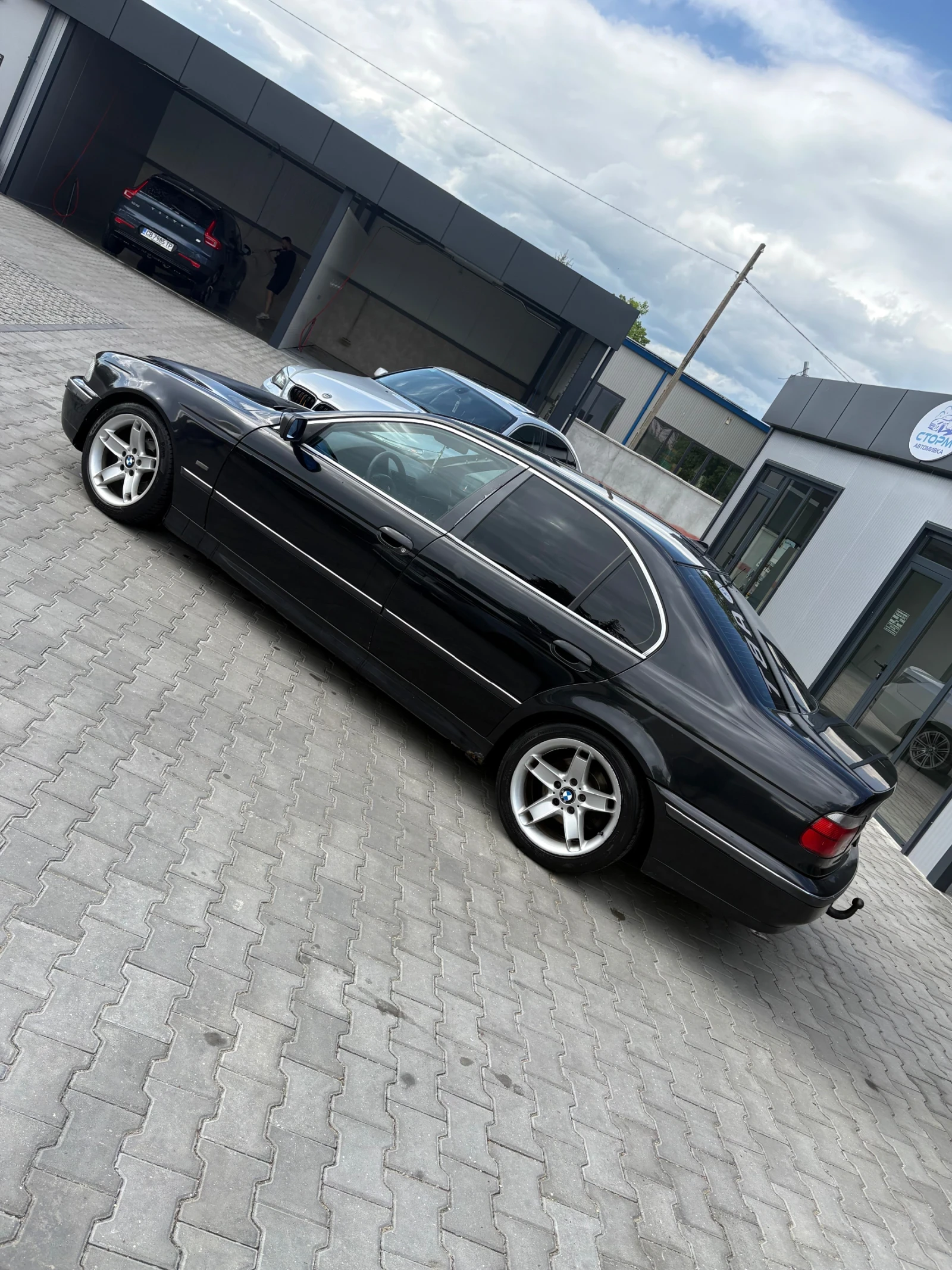 BMW 520 M52B20 TOP газ-бензин / може бартер с допл от мен, снимка 3 - Автомобили и джипове - 54690945