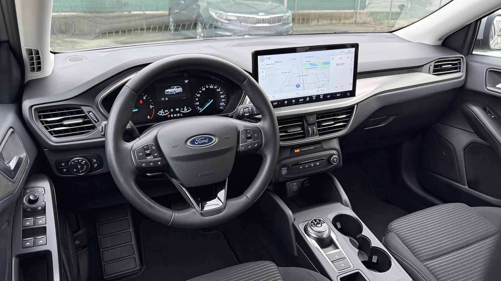 Ford Focus 1.5 EcoBlue TITANIUM FULL LED, снимка 8 - Автомобили и джипове - 54711973