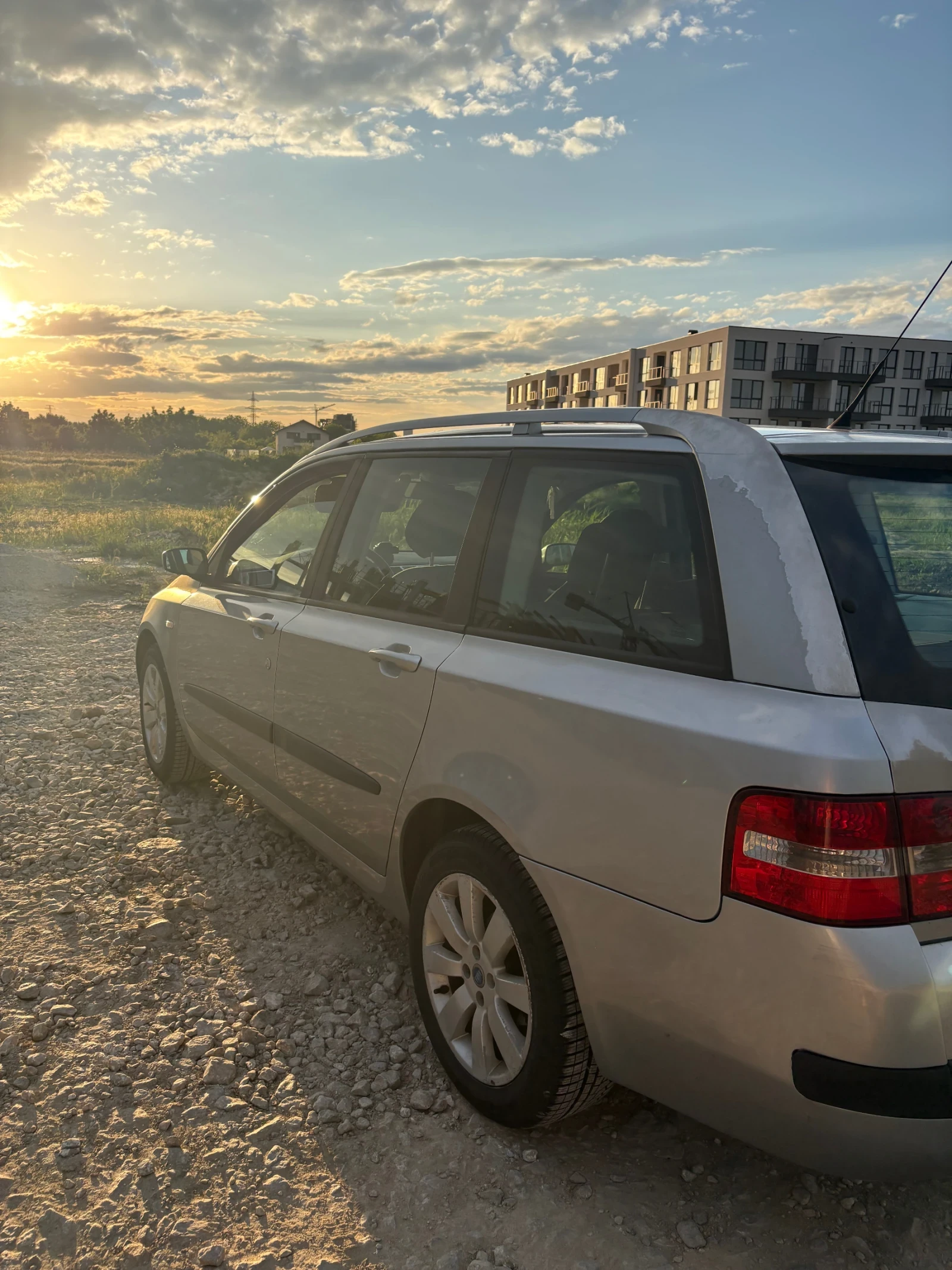 Fiat Stilo, снимка 5 - Автомобили и джипове - 54776671